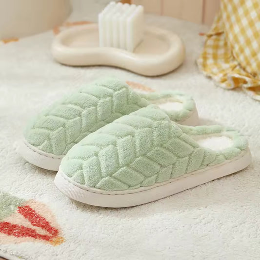 Plush Fleece-Lined House Slides with Thick Non-Slip Sole